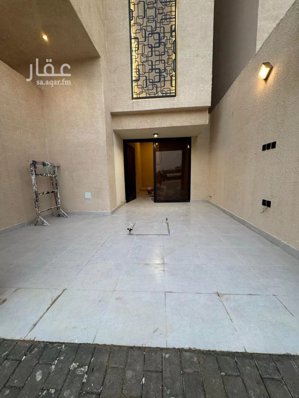 5 bedroom floor in Taibah 5