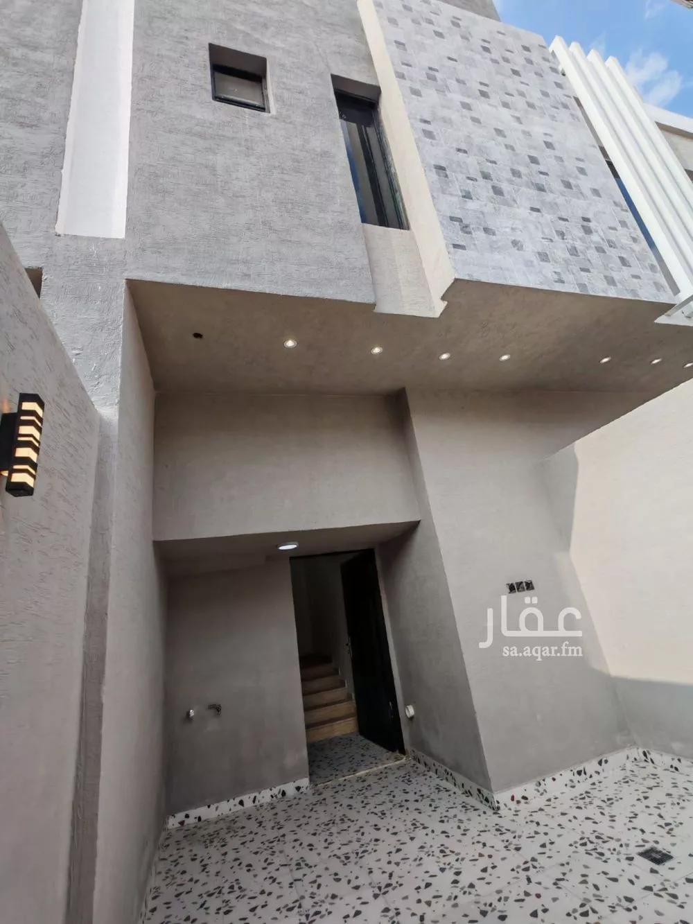 دور 5 غرف في طيبة 4