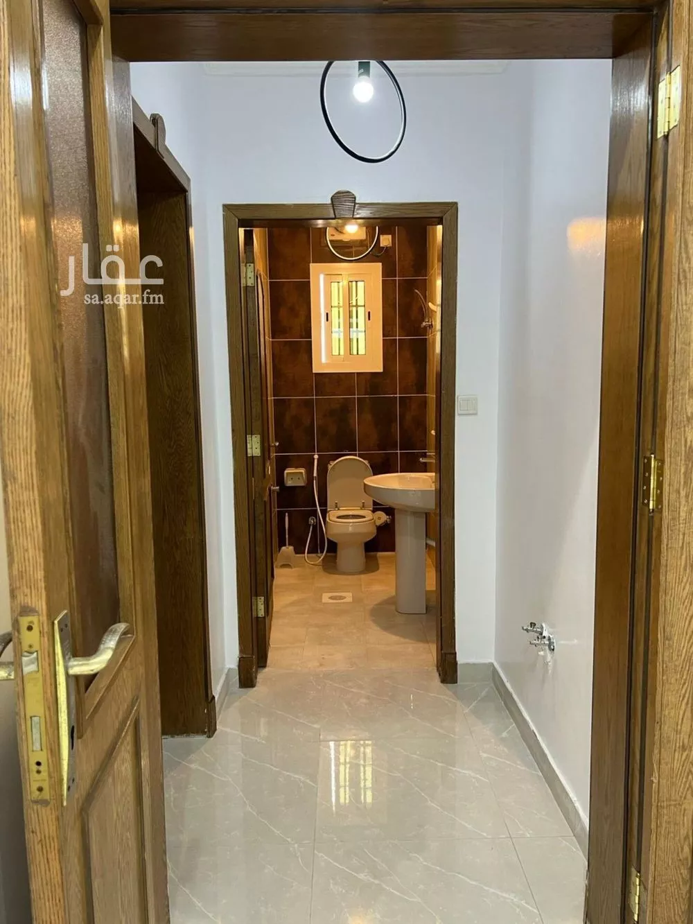 شقة 5 غرف في الروضة 3