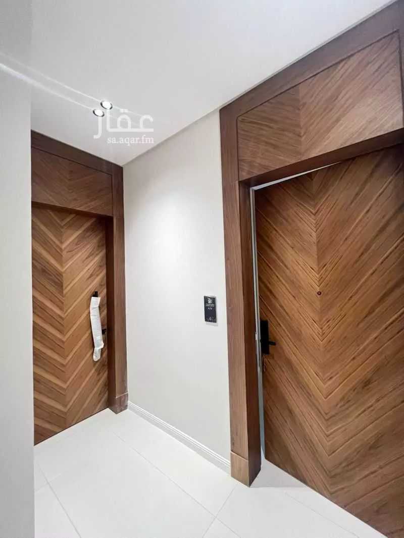 عمارة 140 م² في الريان 2