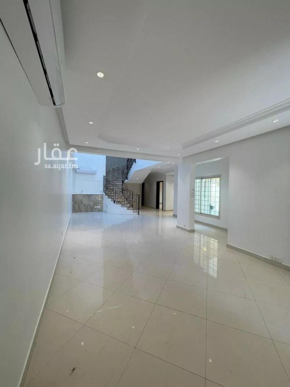 5 bedroom villa in Al Izdihar, Riyadh 10