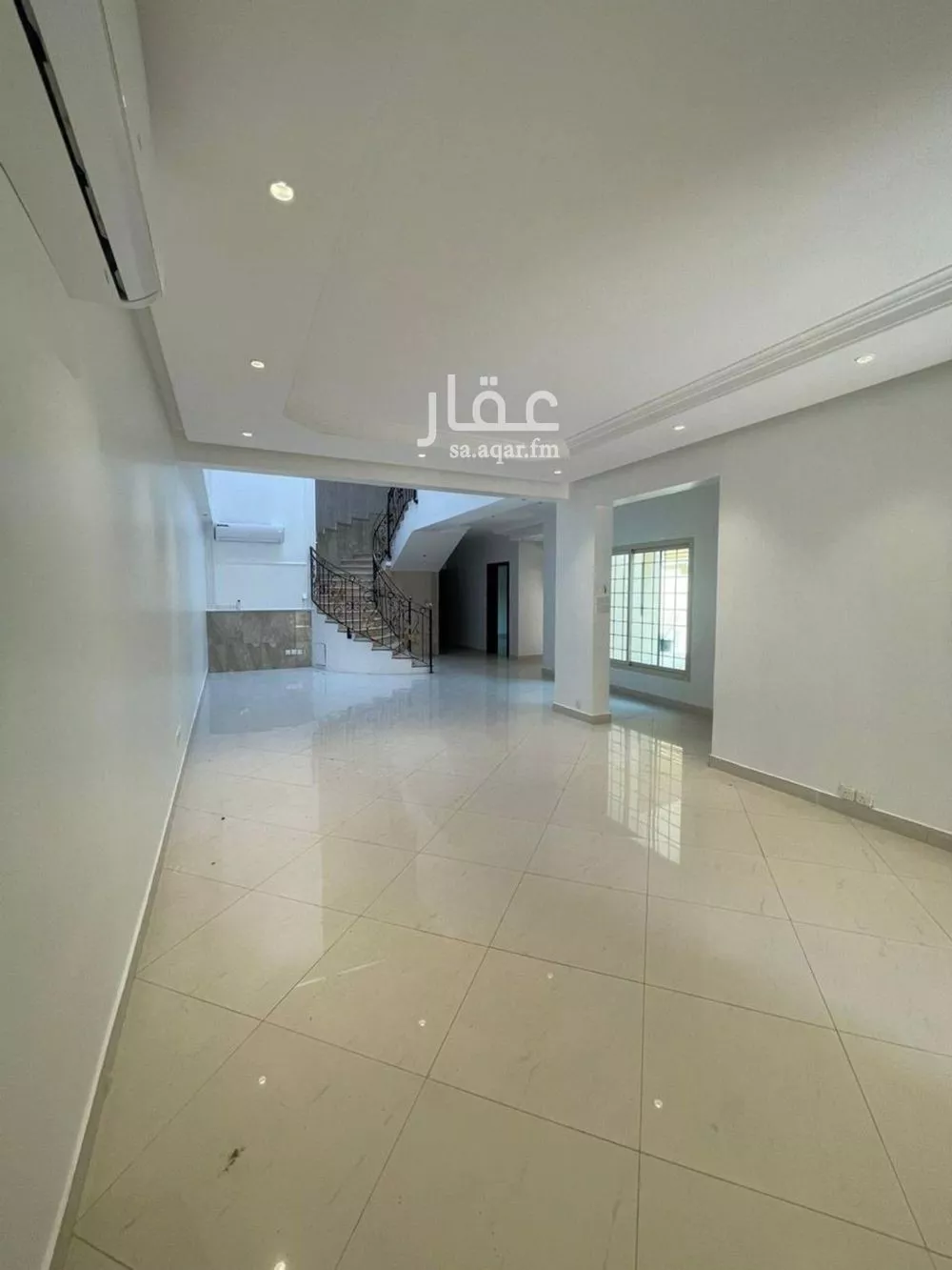 5 bedroom villa in Al Izdihar, Riyadh 5