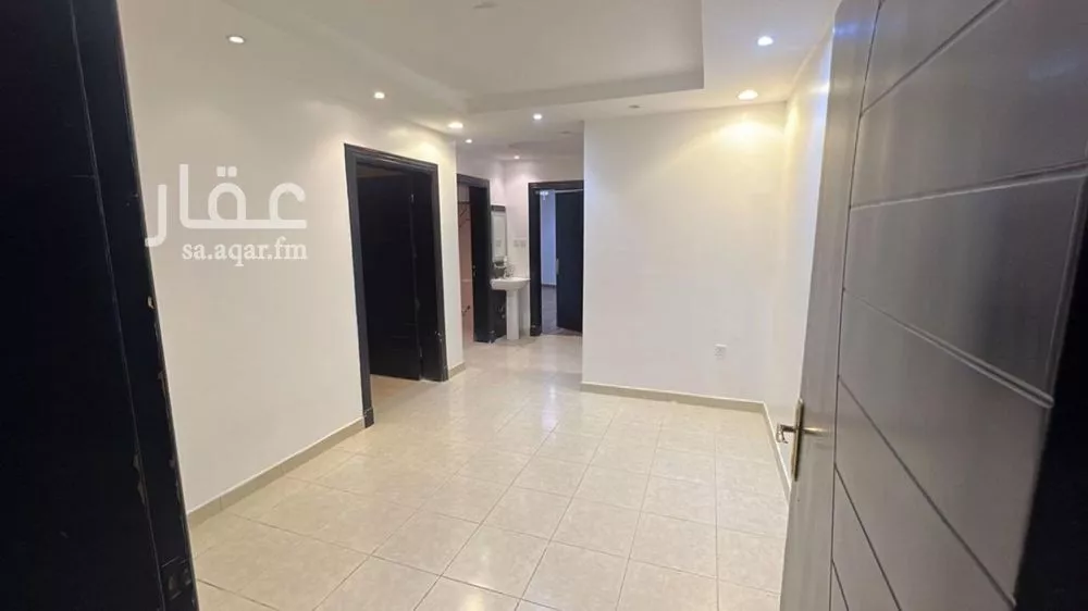 3 bedroom floor in Al Narjis 5