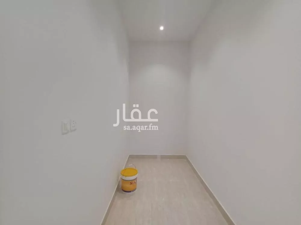 6 bedroom villa in Tuwaiq 4