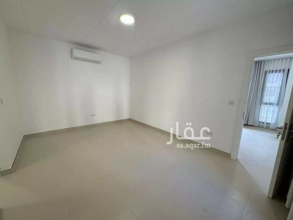 8 bedroom villa in Al Munsiyah 5