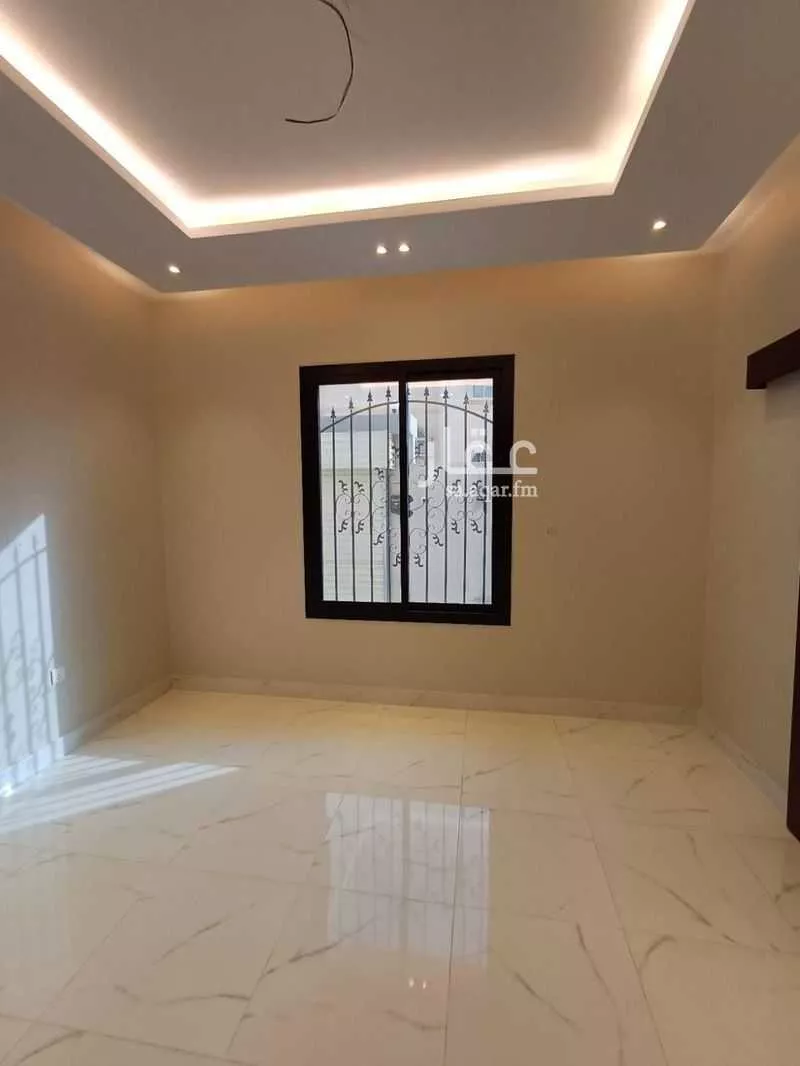 دوبلكس 5 غرف في طيبة 2