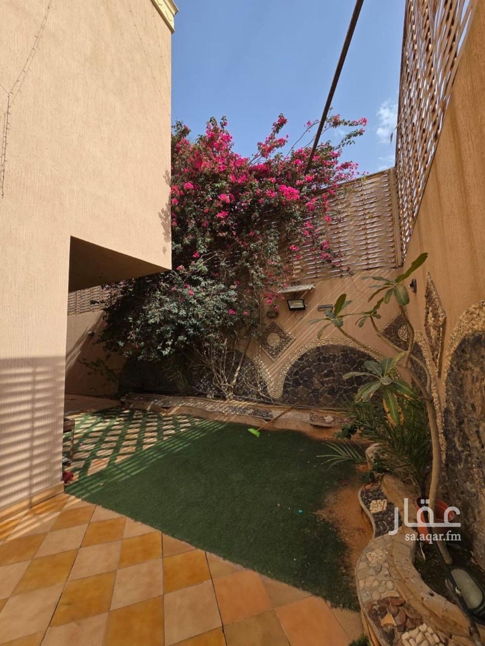 land in Al Nakheel, Riyadh 4