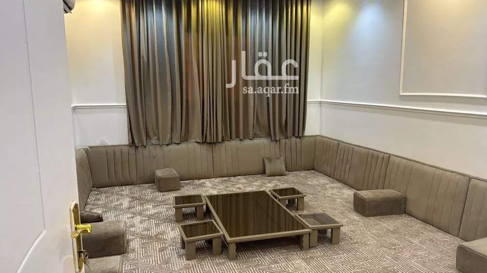 فيلا 4 غرف في الرمال 3