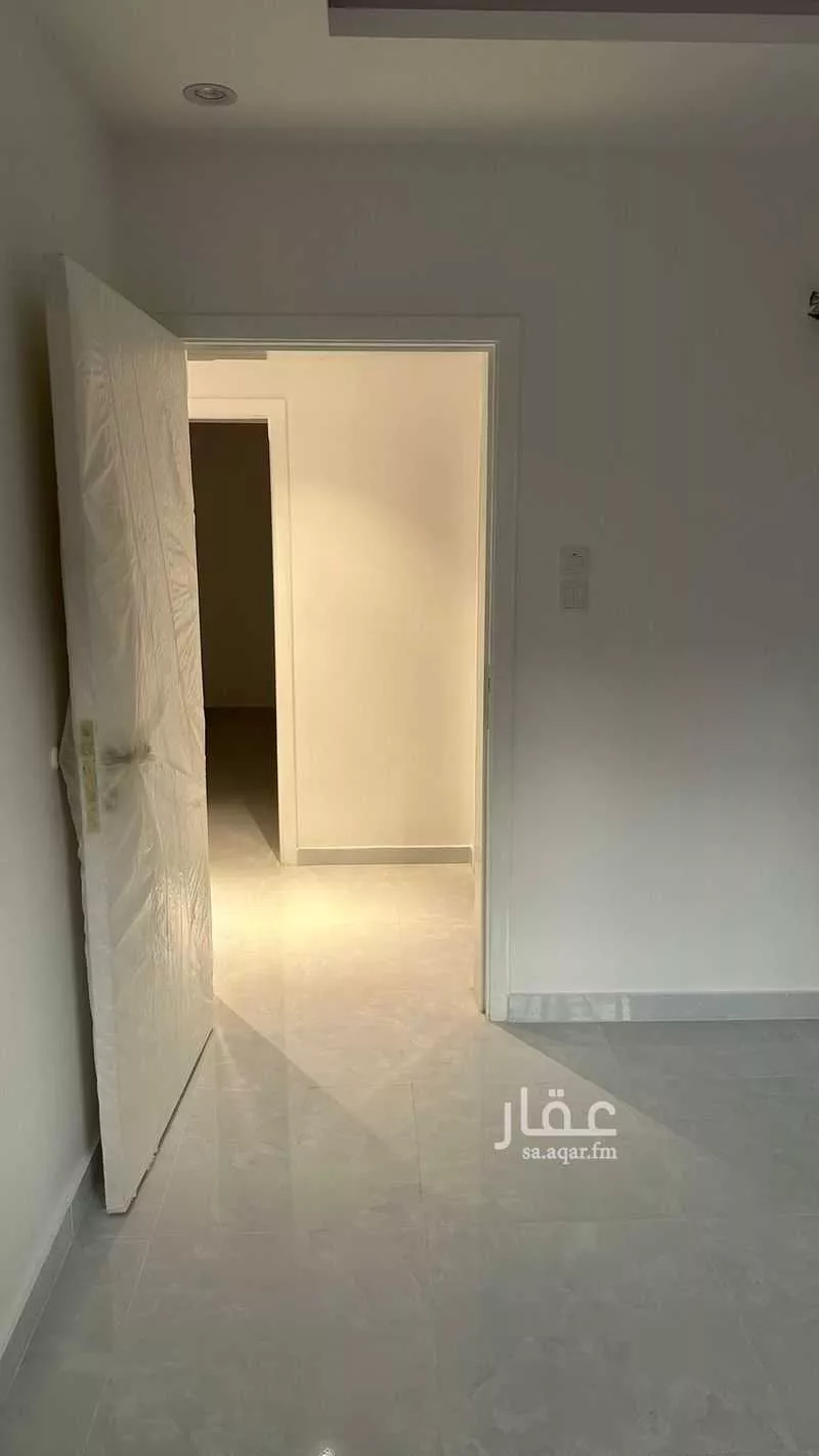 4 bedroom apartment in Bani Bayadah, Madinah 9