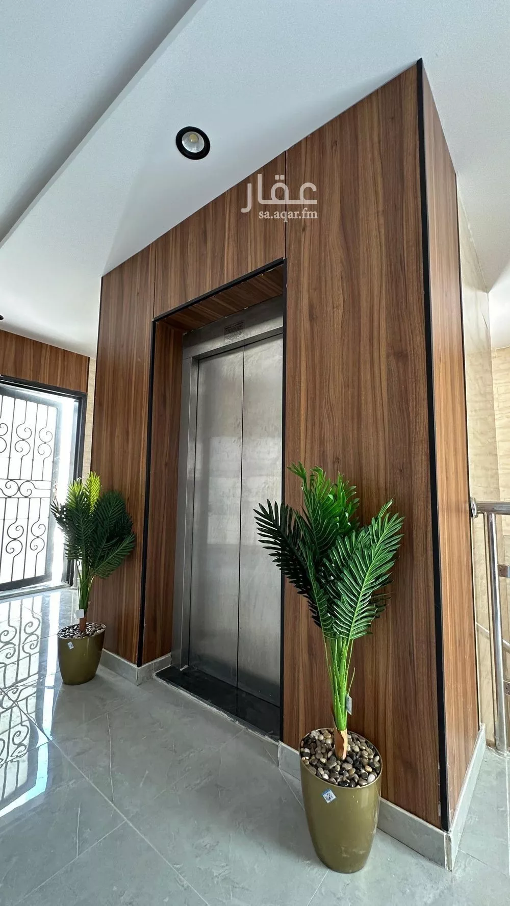 شقة 1 غرف في الملقا 5