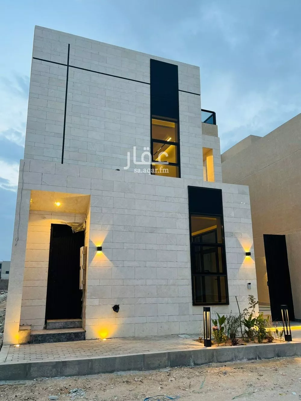 فيلا 5 غرف في المهدية 5