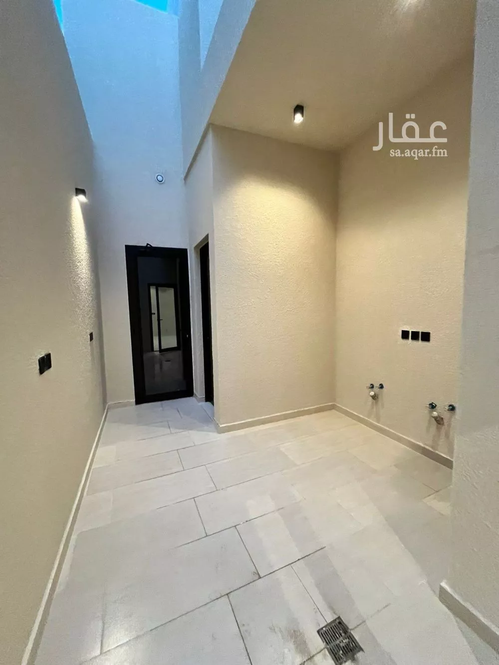 فيلا 5 غرف في المهدية 4