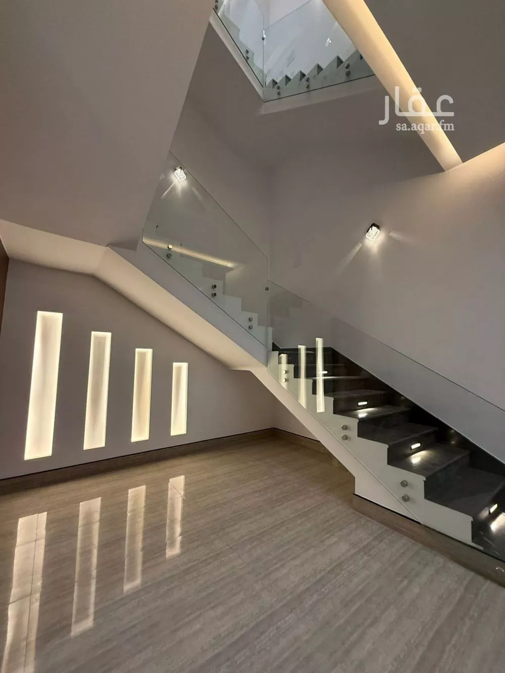 فيلا 5 غرف في المهدية 5