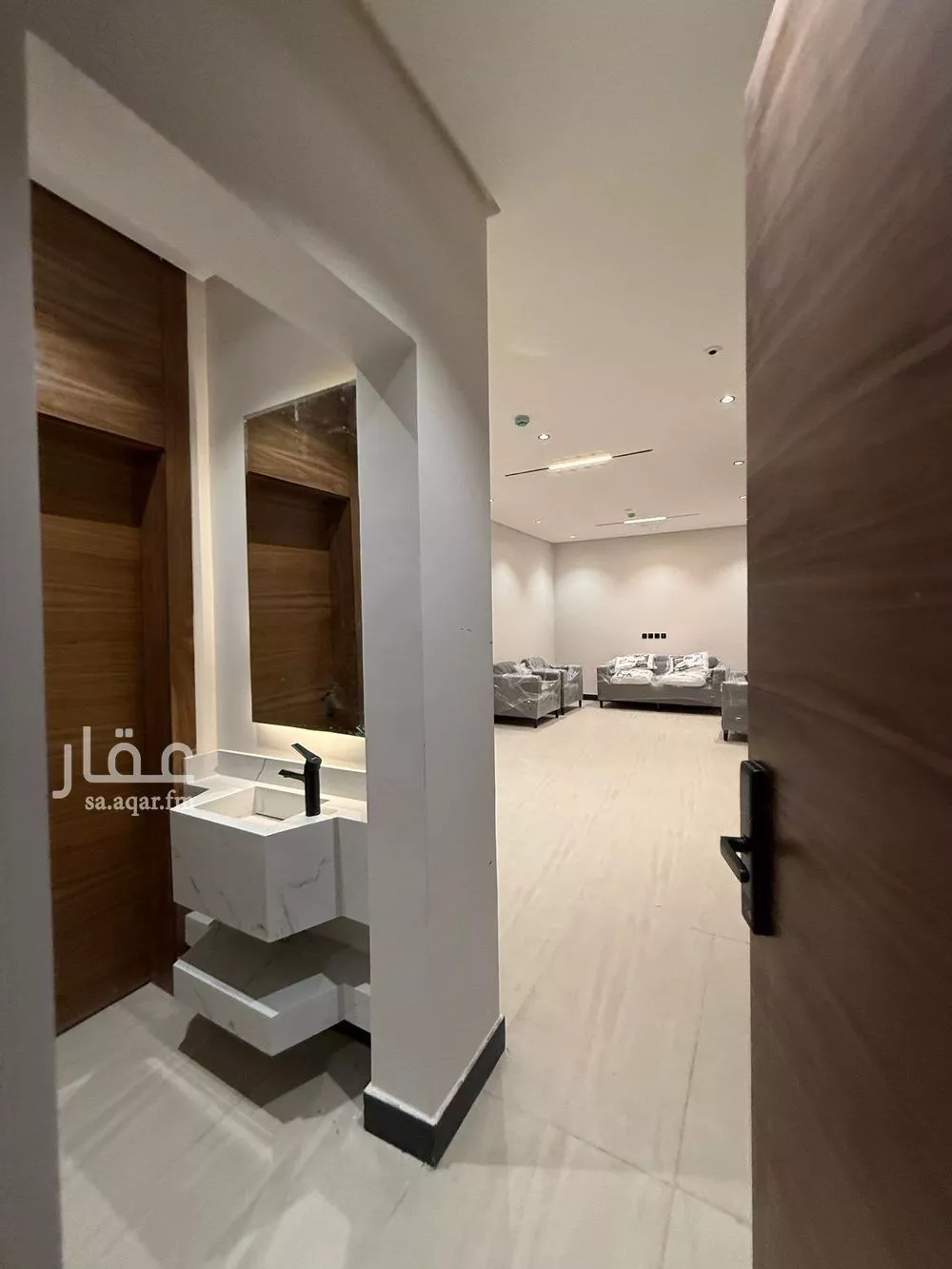 3 bedroom apartment in Al Munsiyah 5
