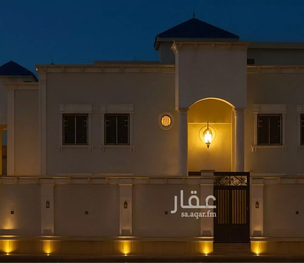 فيلا 10 غرف في الرمال 2