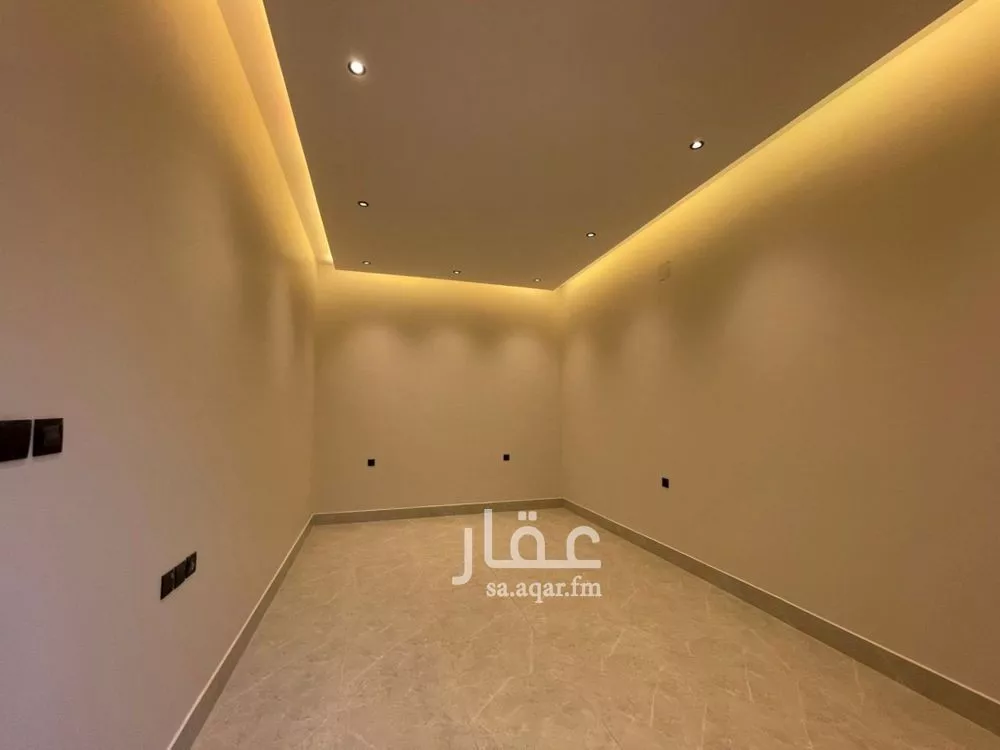 5 bedroom apartment in Al Aridh 5