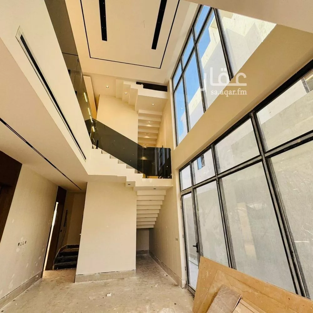 شقة 4 غرف في العارض 3