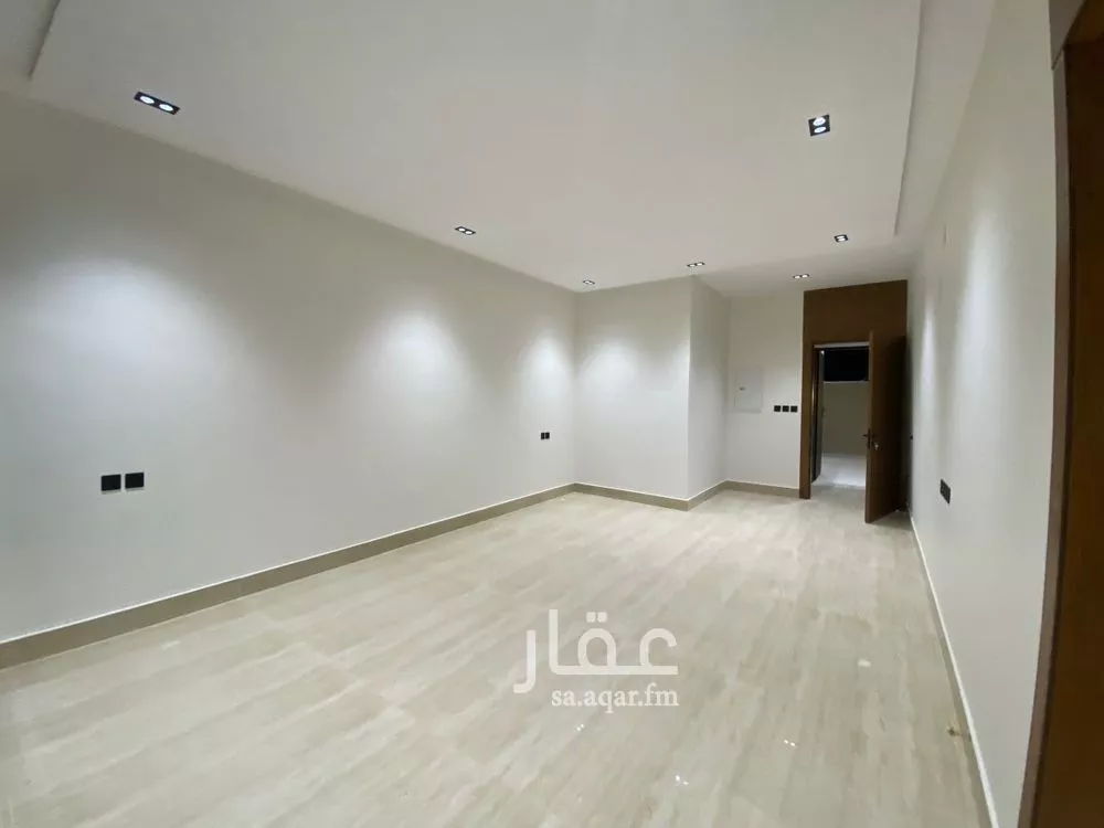 3 bedroom apartment in Okaz, Riyadh 8