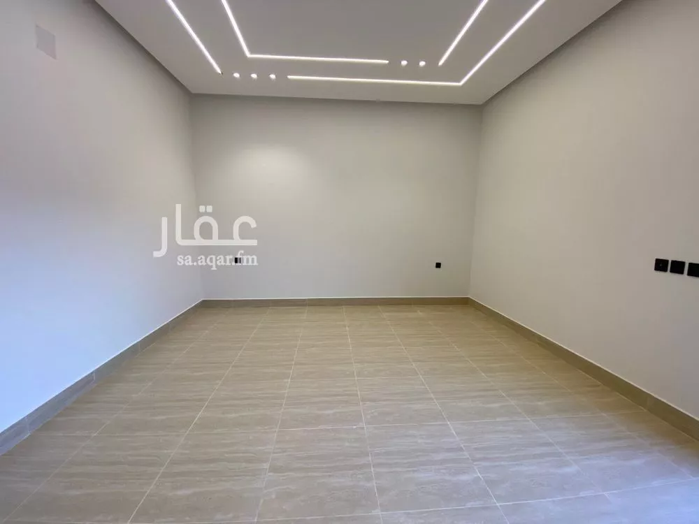 4 bedroom villa in Dhahrat Namar, Riyadh 14
