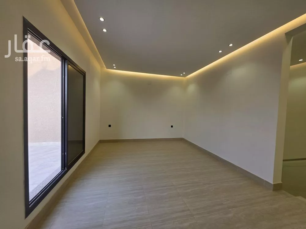6 bedroom villa in Dhahrat Laban, Riyadh 9