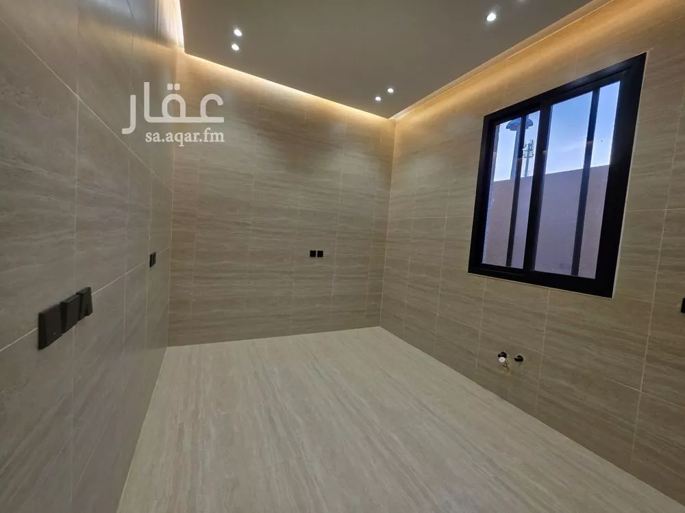 6 bedroom villa in Dhahrat Laban, Riyadh 10