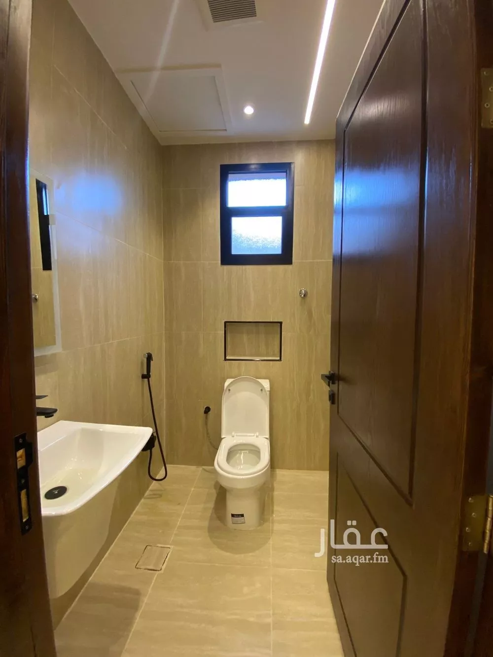 4 bedroom villa in Dhahrat Namar, Riyadh 6