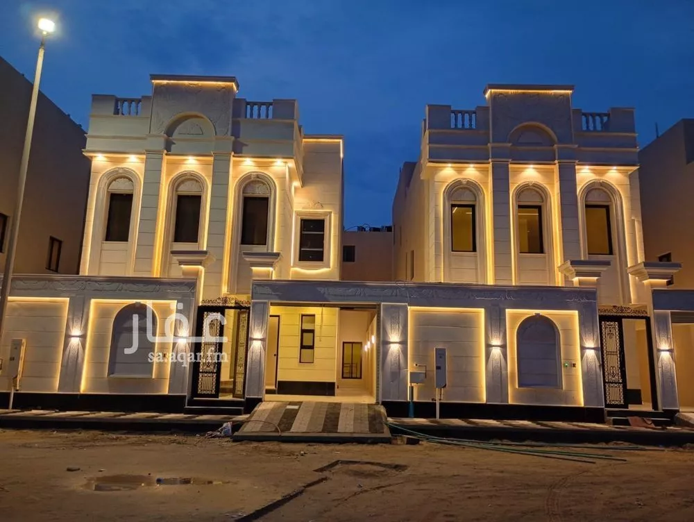 فيلا 6 غرف في الامواج 2