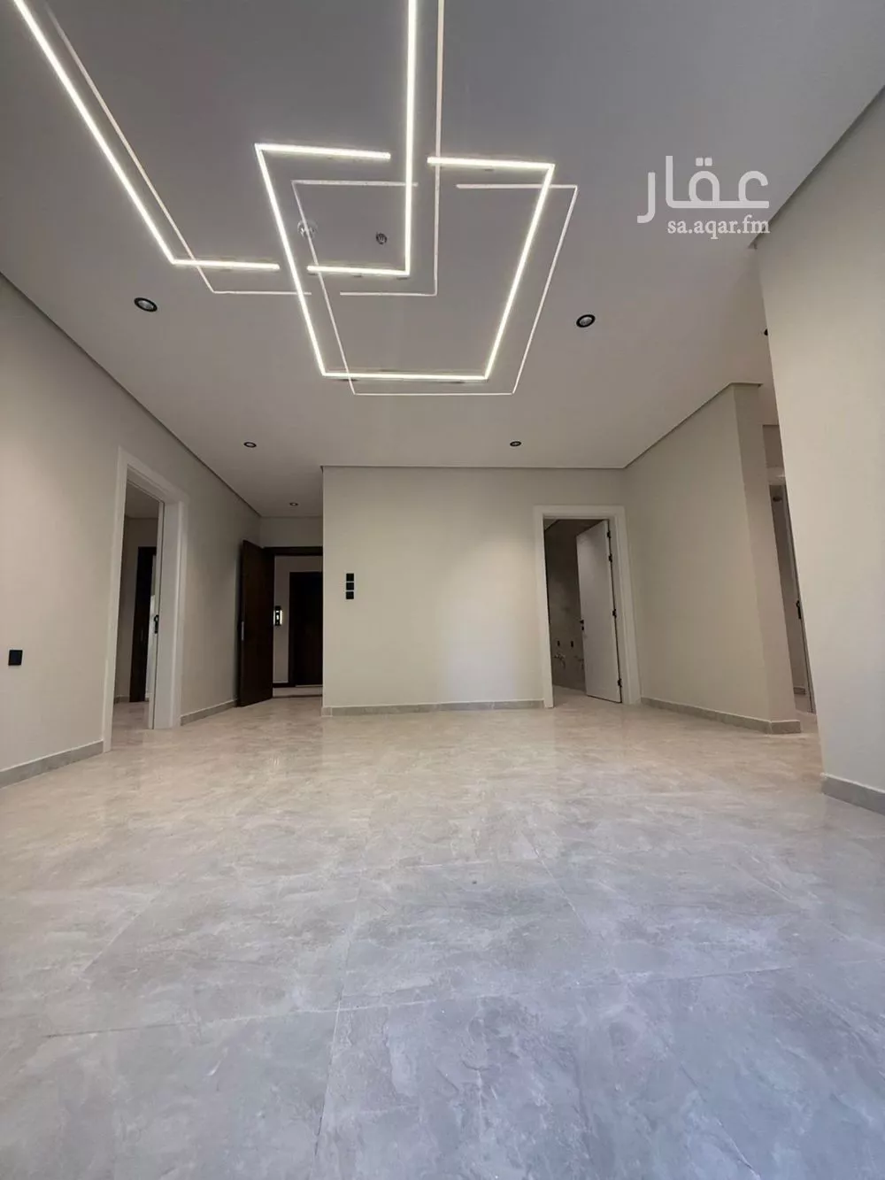 شقة 3 غرف في الحمرا 1