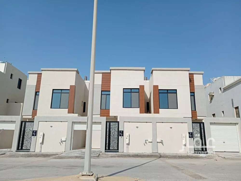 6 bedroom villa in As Sawari