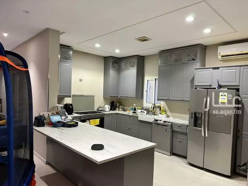 فيلا 5 غرف في النرجس 5