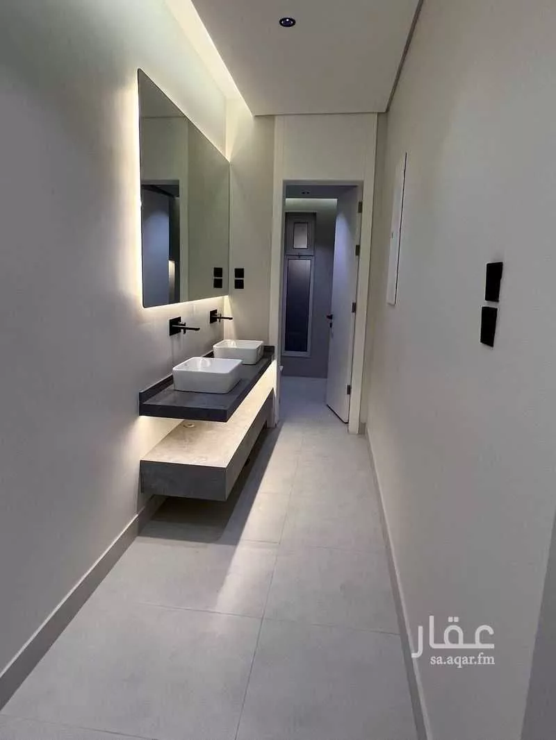 4 bedroom villa in Al Aridh 1