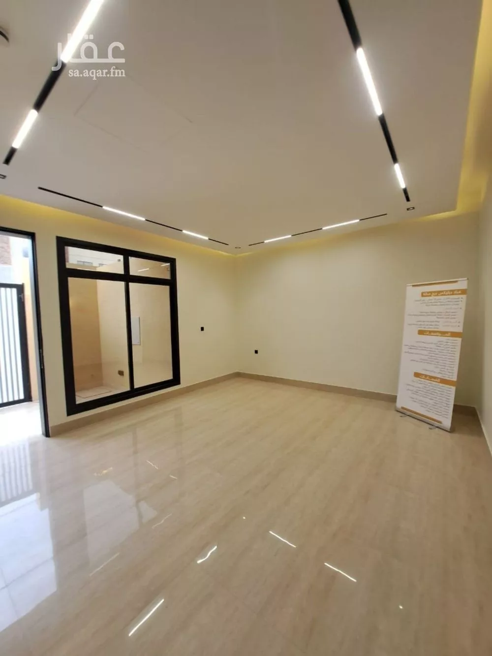 فيلا 5 غرف في النرجس 3