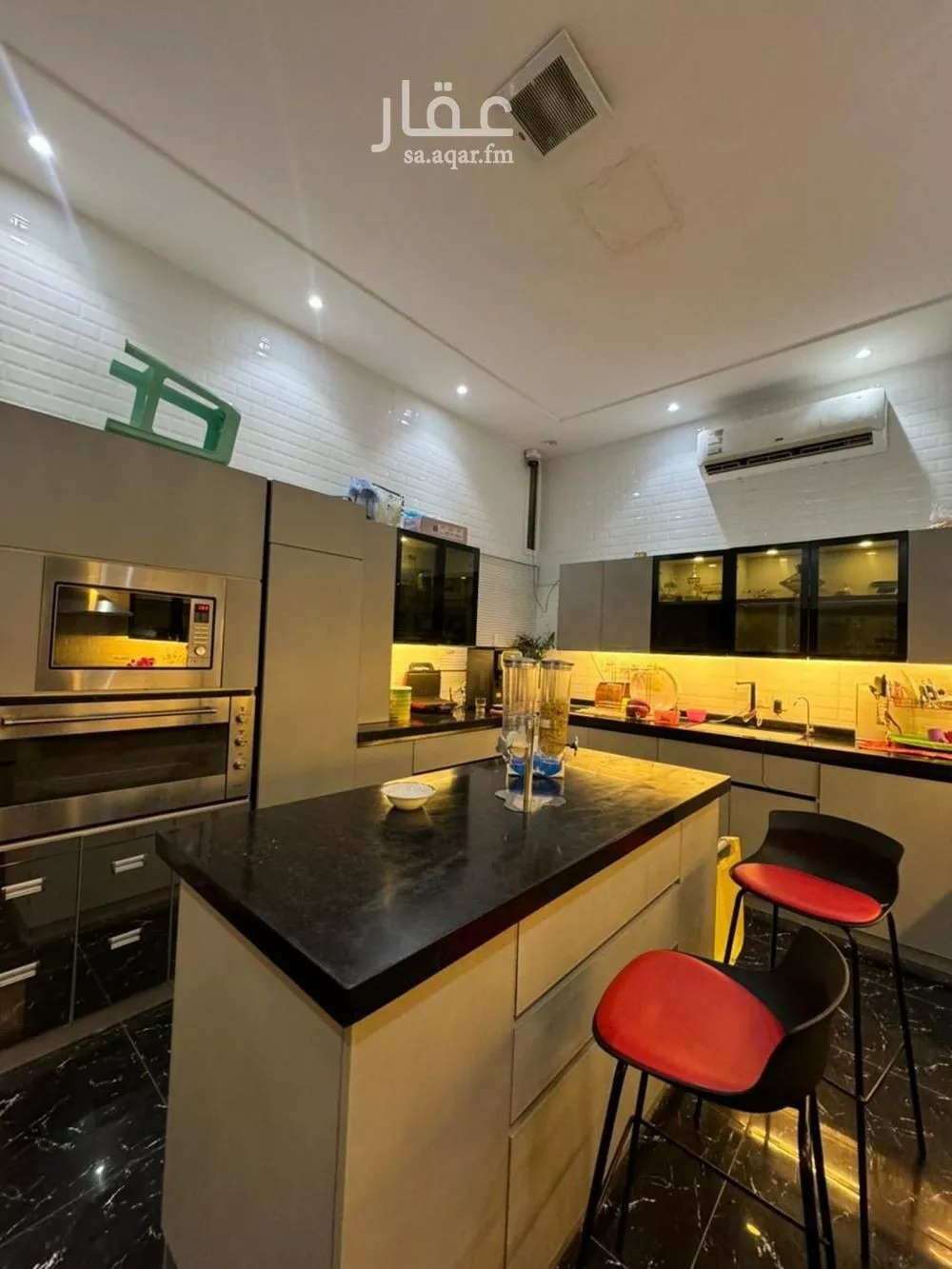 فيلا 6 غرف في الرمال 1