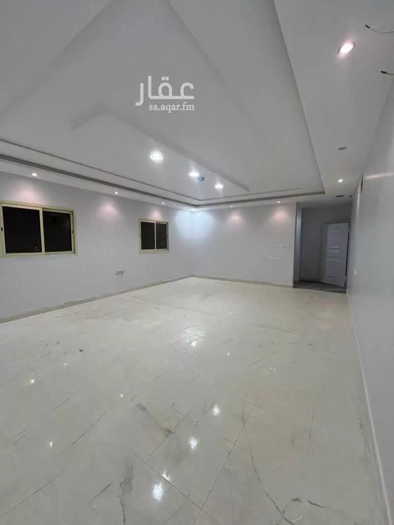 مكتب 55 م² في العارض 5