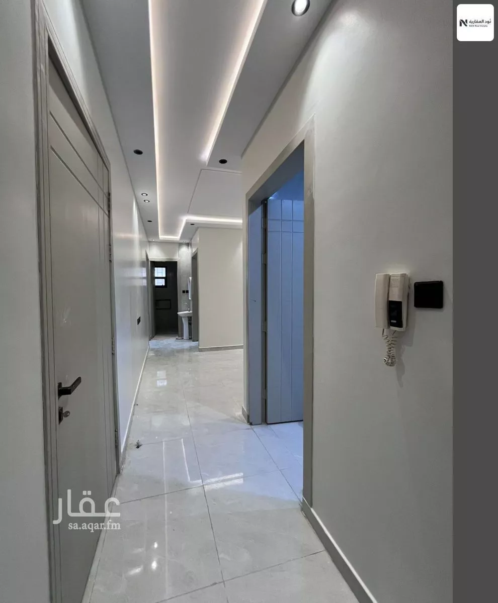 3 bedroom apartment in Al Janadriyah 5