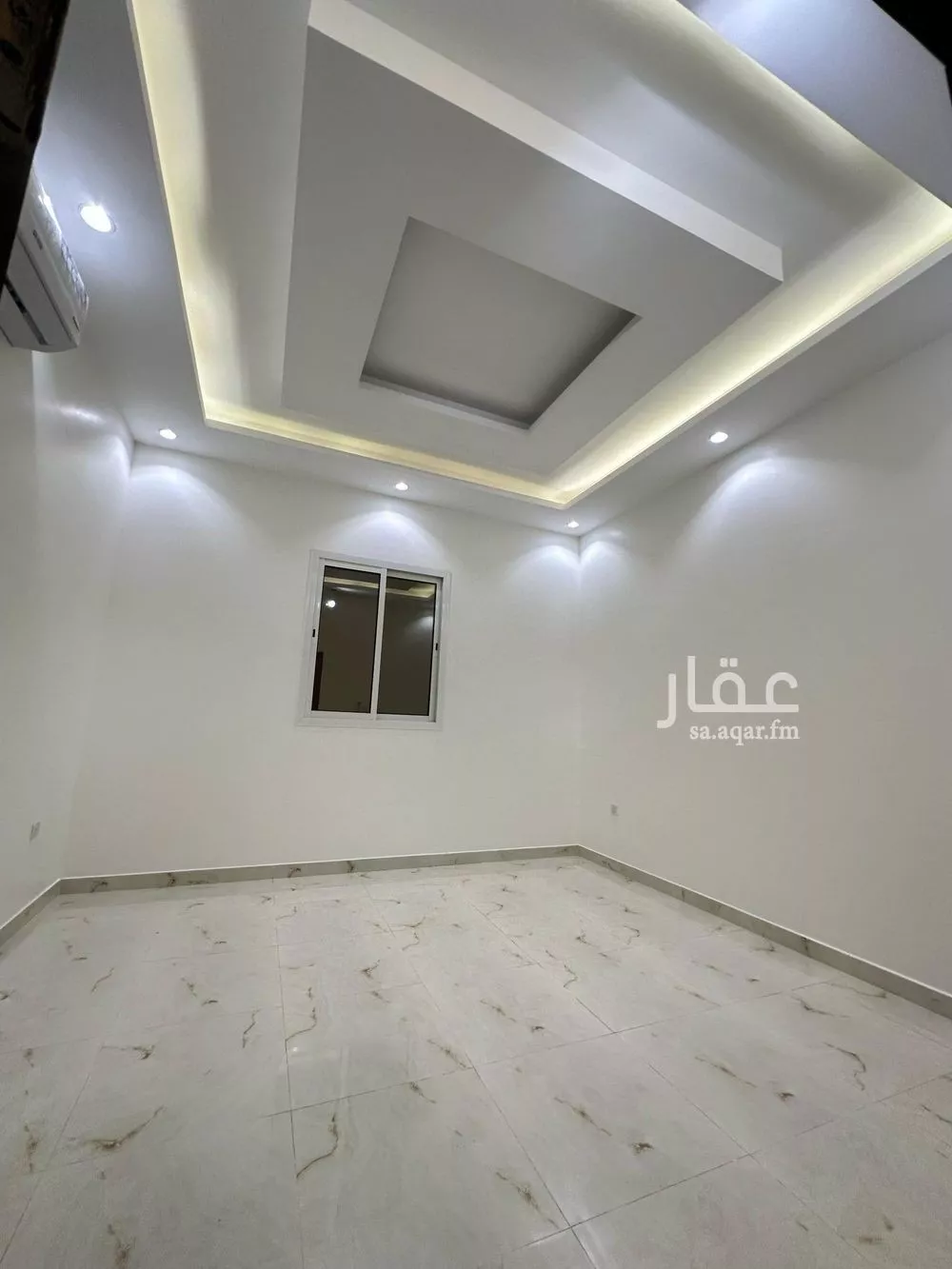 شقة 1 غرف في العقيق 3