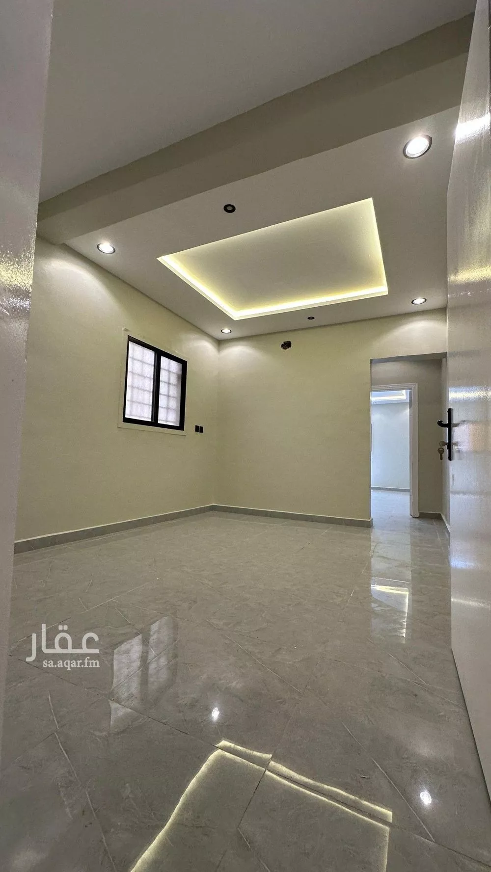 شقة 1 غرف في الملقا 2