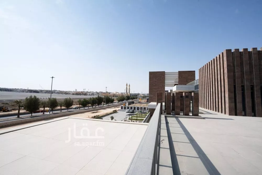 5220 sqm building in Al Aqiq 3