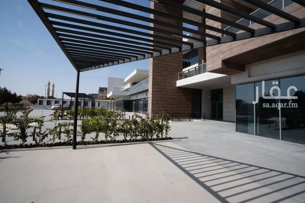 5220 sqm building in Al Aqiq 4