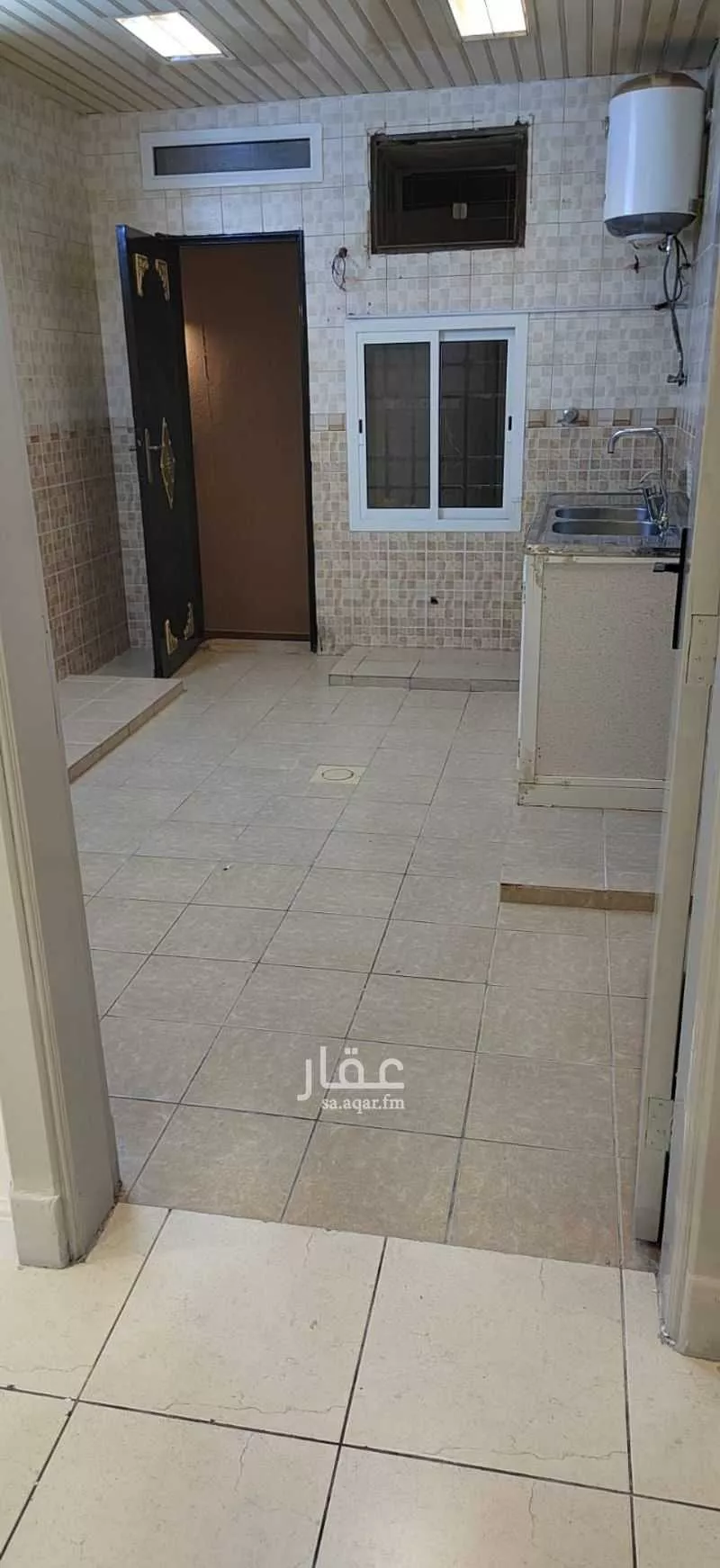 5 bedroom floor in Al Hazm 4