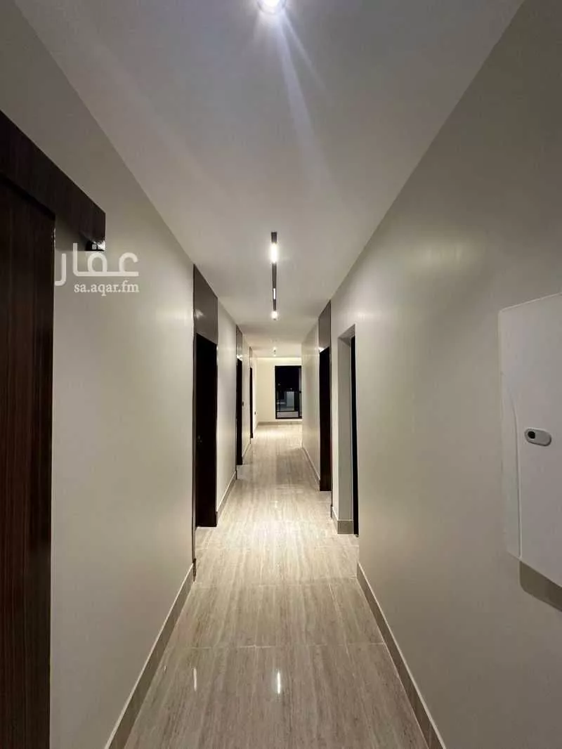 شقة 8 غرف في الندى 4