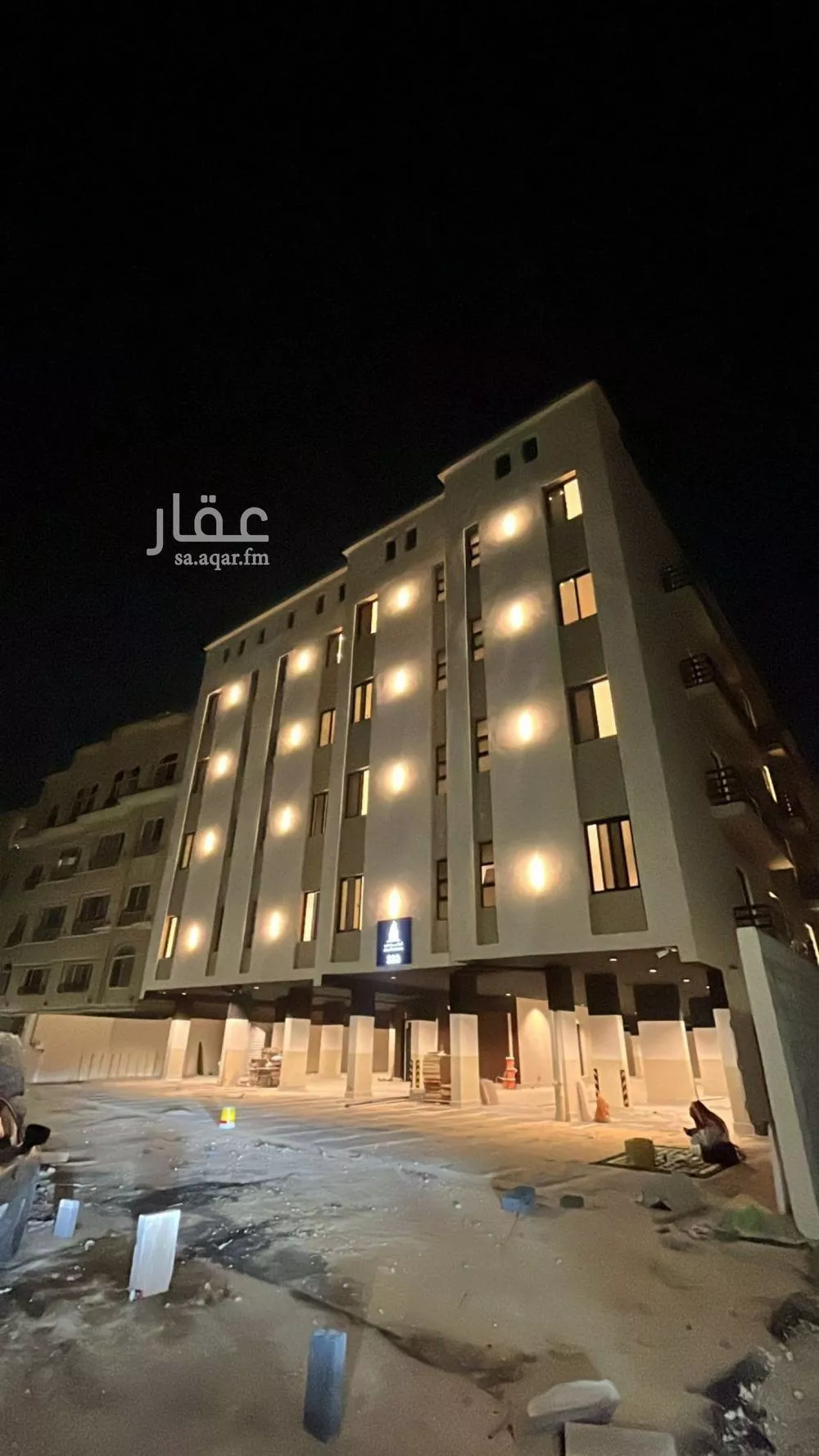 5 bedroom apartment in Al Hamra 1