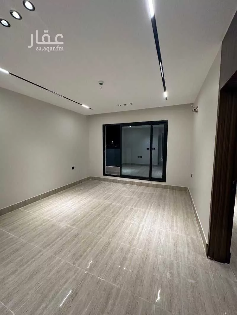 شقة 8 غرف في الندى 2