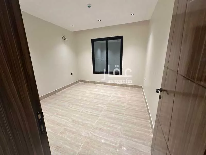 شقة 8 غرف في الندى 4