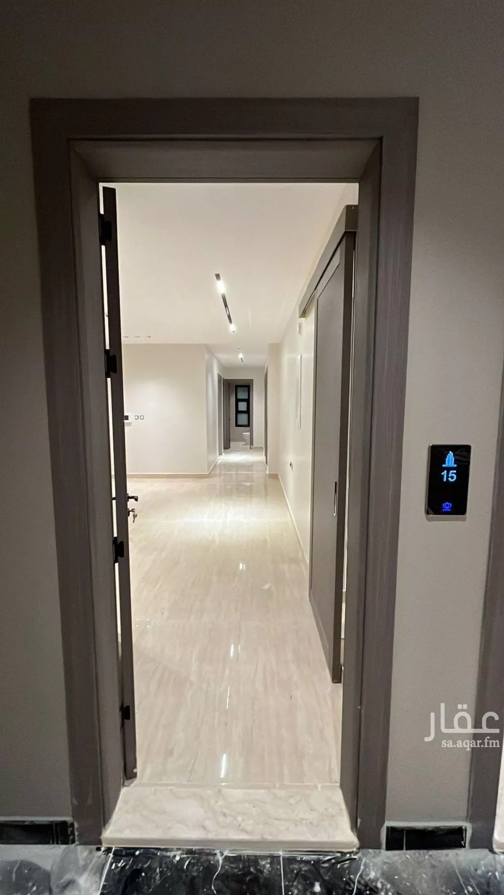 5 bedroom apartment in Al Hamra 5