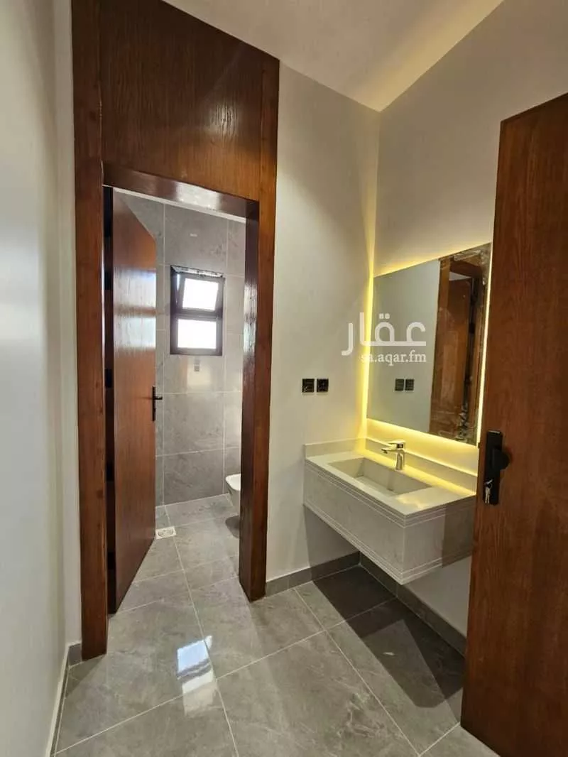 شقة 13 غرف في الصالحية 5