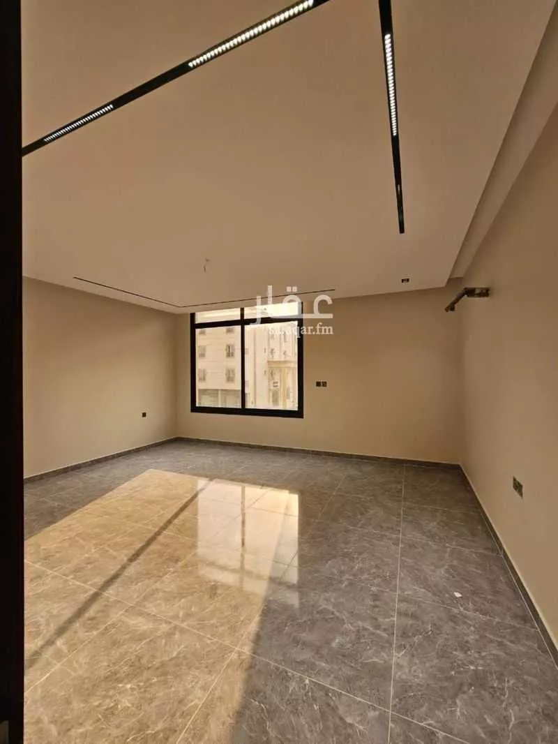 13 bedroom apartment in Al Hamdaniyah 3