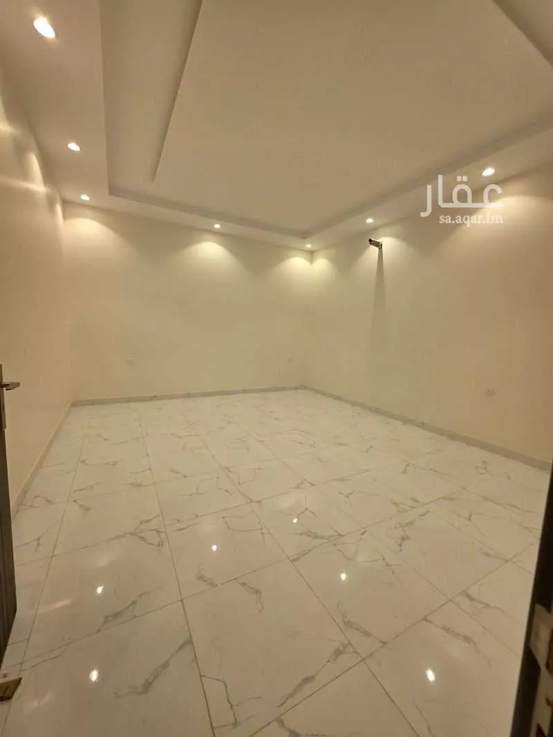 فيلا 6 غرف في الفروسية 3