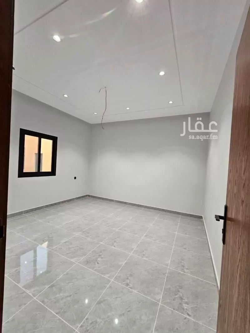 شقة 13 غرف في الصالحية 4