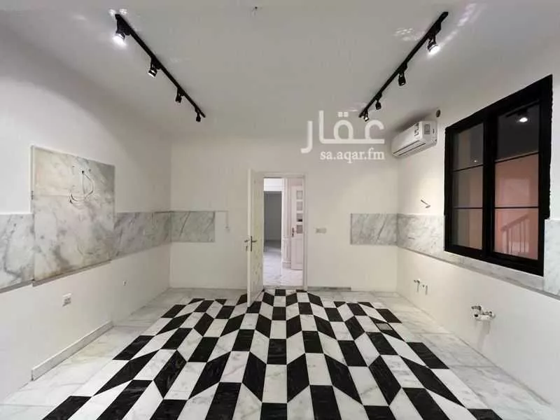 4 bedroom villa in Al Khalidiyyah, Jeddah 4